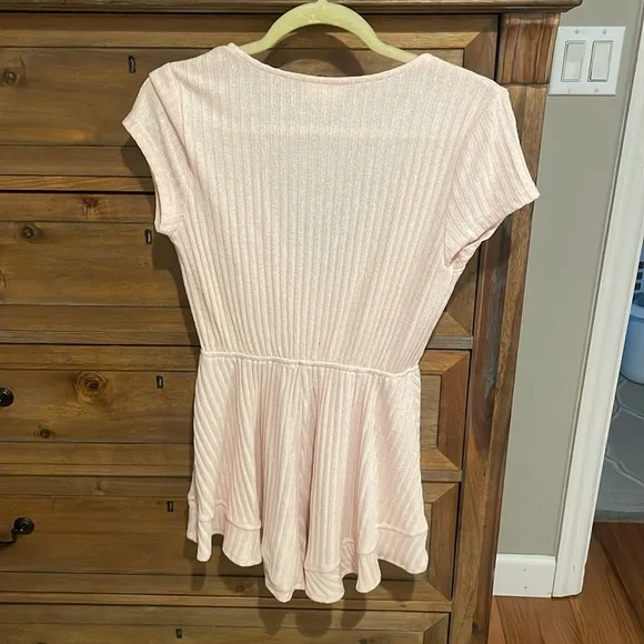 SHOWPO pink romper - Picture 3 of 3